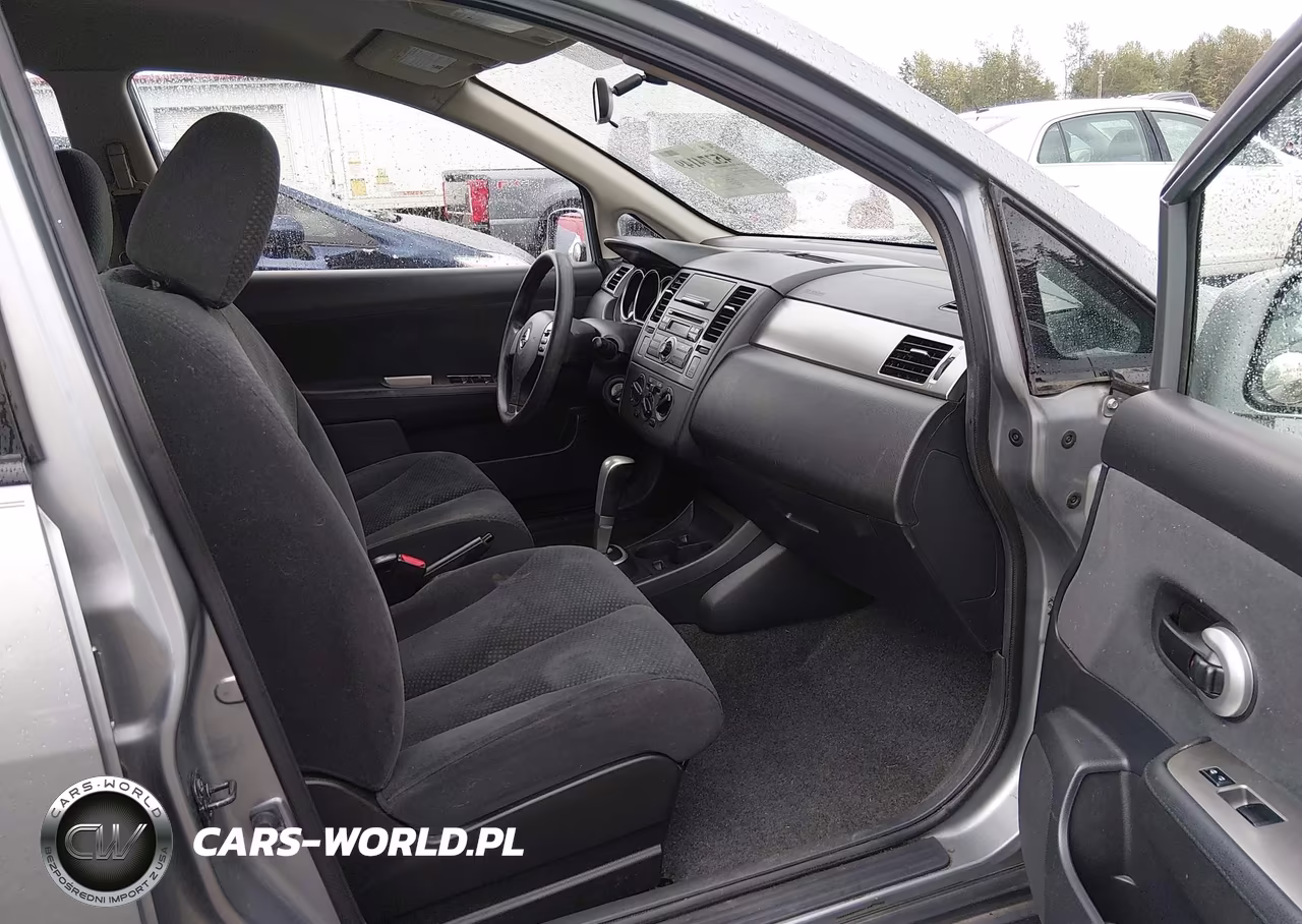 2011 Nissan Versa 1.8S VIN:3N1BC1CP3BL515324 - 17