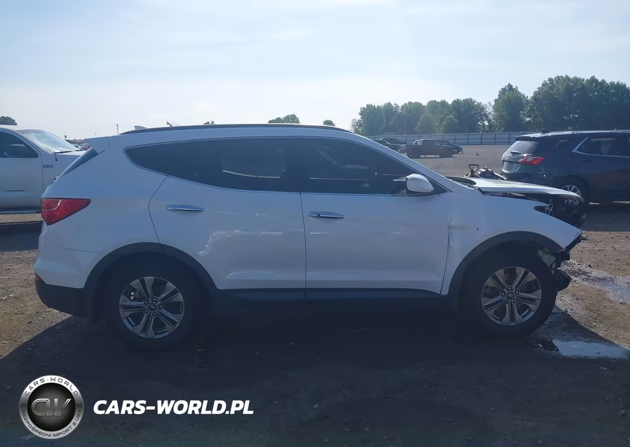 2015 Hyundai Santa Fe Sport 2.4L VIN:5XYZU3LB1FG295218 - 13