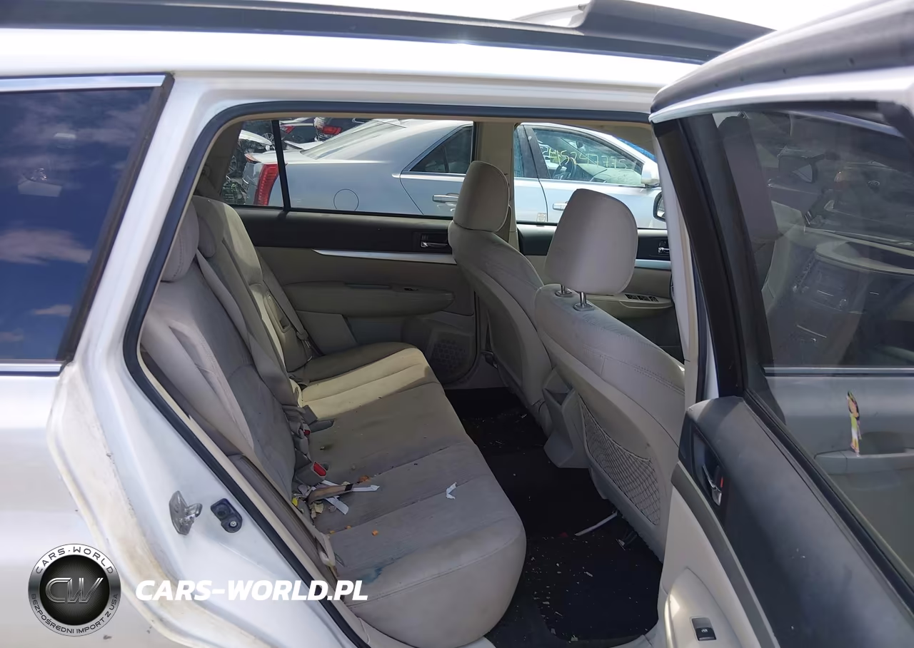 2013 Subaru Outback 2.5I Premium VIN:4S4BRBCC5D3278540 - 8