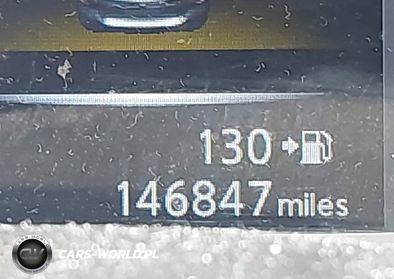 2018 Nissan Sentra S VIN:3N1AB7APXJY248284 - 15