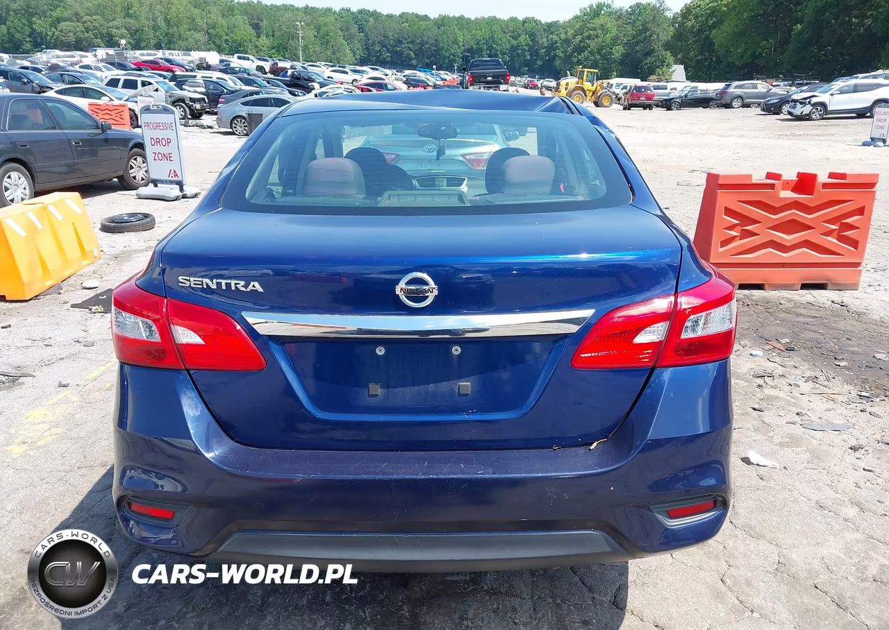 2018 Nissan Sentra S VIN:3N1AB7APXJY248284 - 16