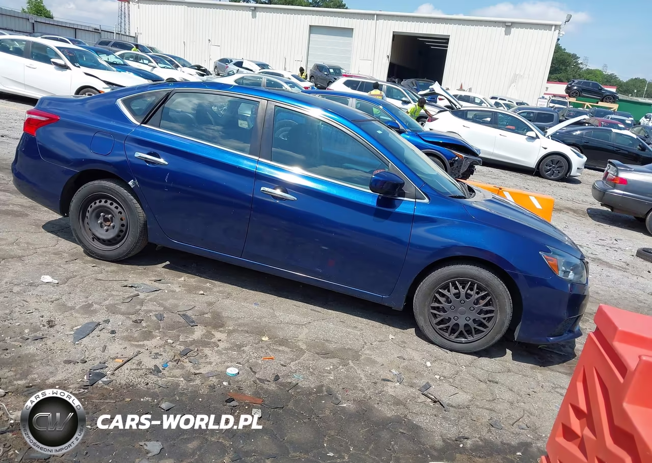 2018 Nissan Sentra S VIN:3N1AB7APXJY248284 - 3