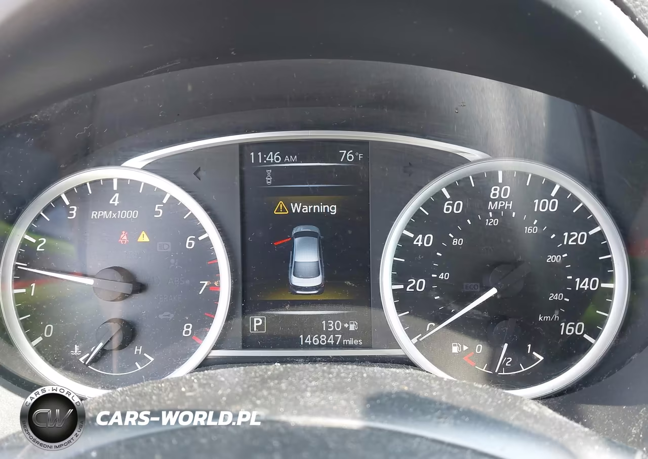 2018 Nissan Sentra S VIN:3N1AB7APXJY248284 - 7
