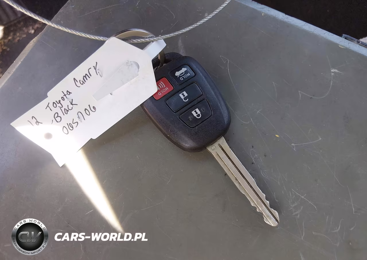 2012 Toyota Camry Le VIN:4T1BF1FK2CU065706 - 11