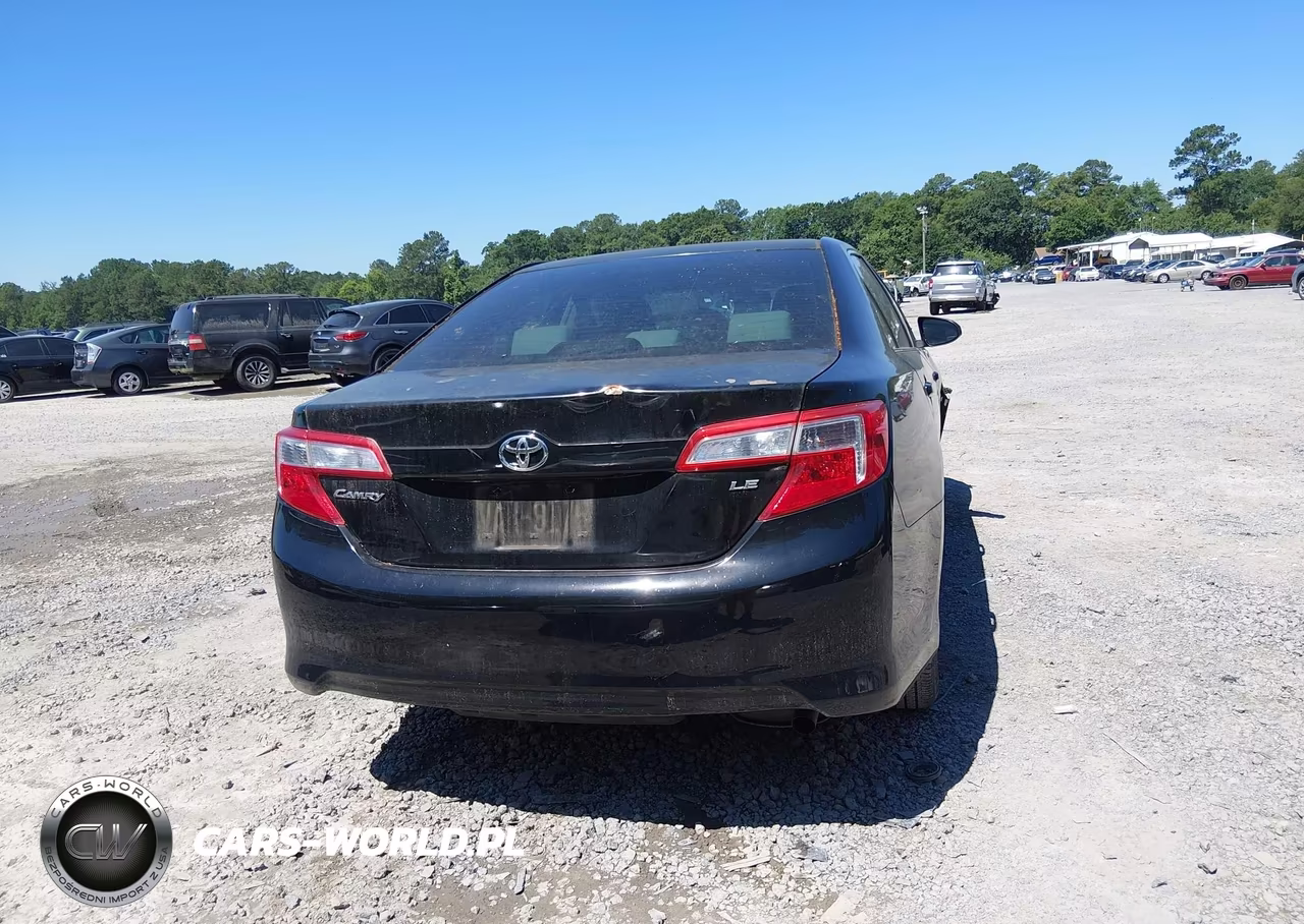 2012 Toyota Camry Le VIN:4T1BF1FK2CU065706 - 16
