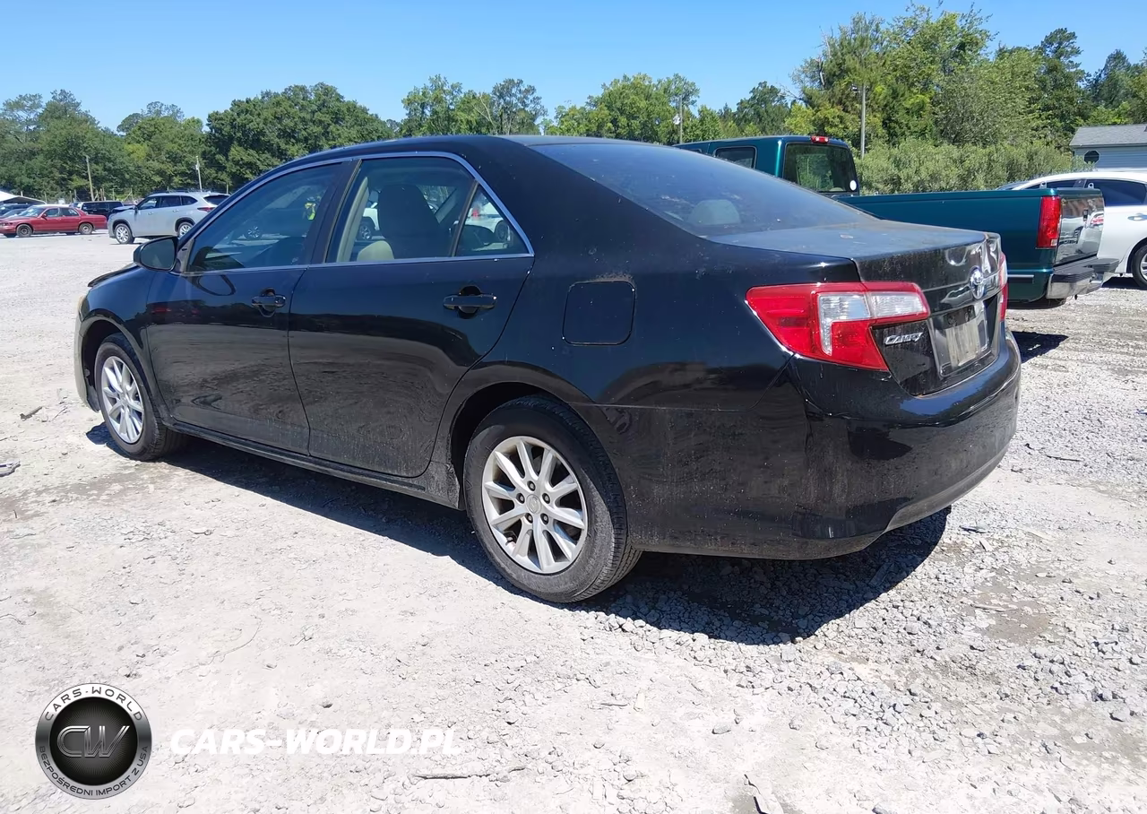 2012 Toyota Camry Le VIN:4T1BF1FK2CU065706 - 3