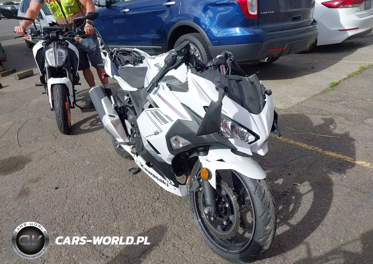 2023 Kawasaki Ex400