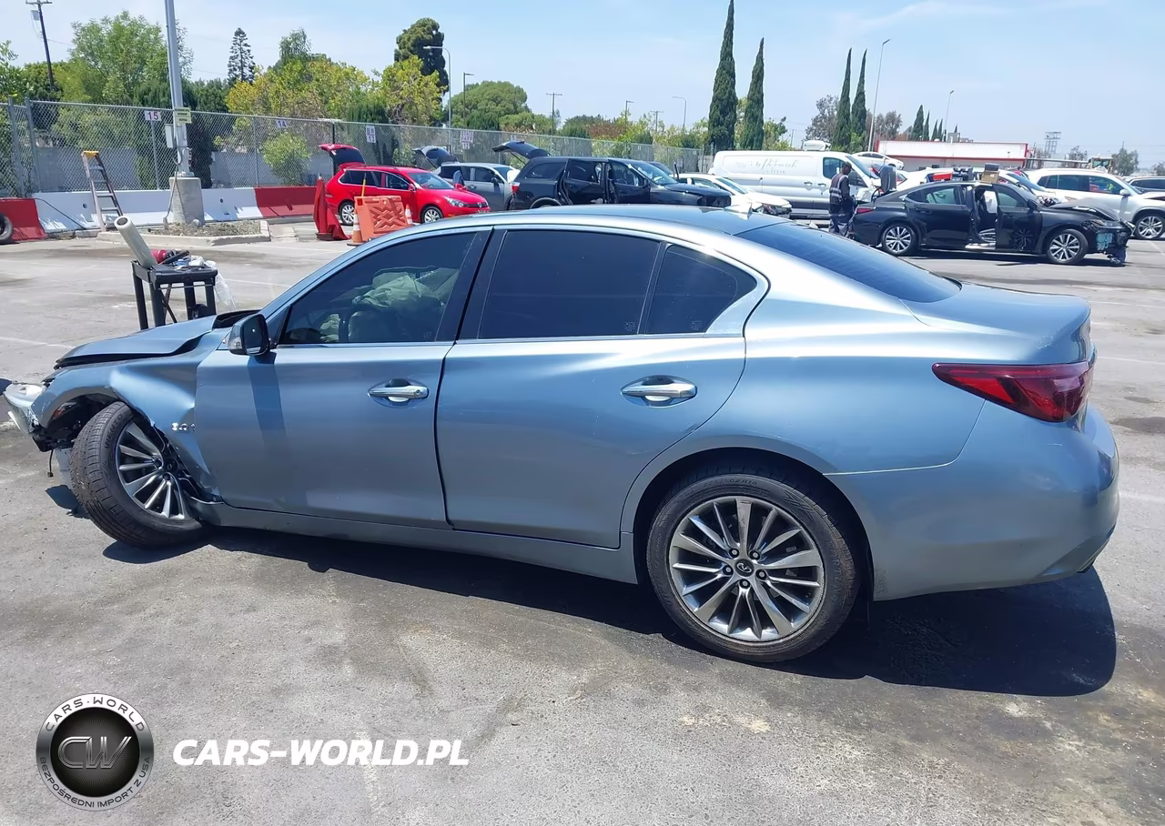 2018 Infiniti Q50 3.0T Luxe VIN:JN1EV7APXJM366556 - 14