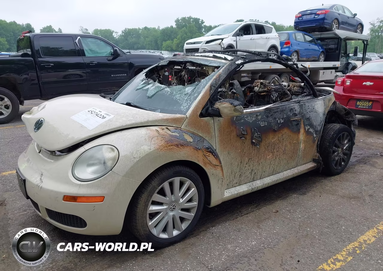 2010 Volkswagen New Beetle 2.5L VIN:3VWRG3AL7AM009951 - 2