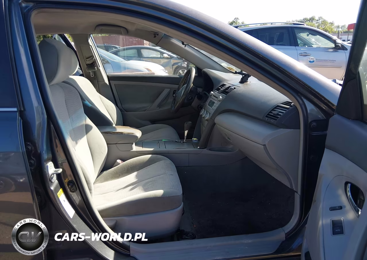2011 Toyota Camry Le VIN:4T1BF3EKXBU739693 - 5