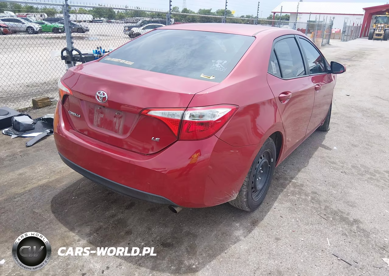 2016 Toyota Corolla Le VIN:5YFBURHE2GP391248 - 4