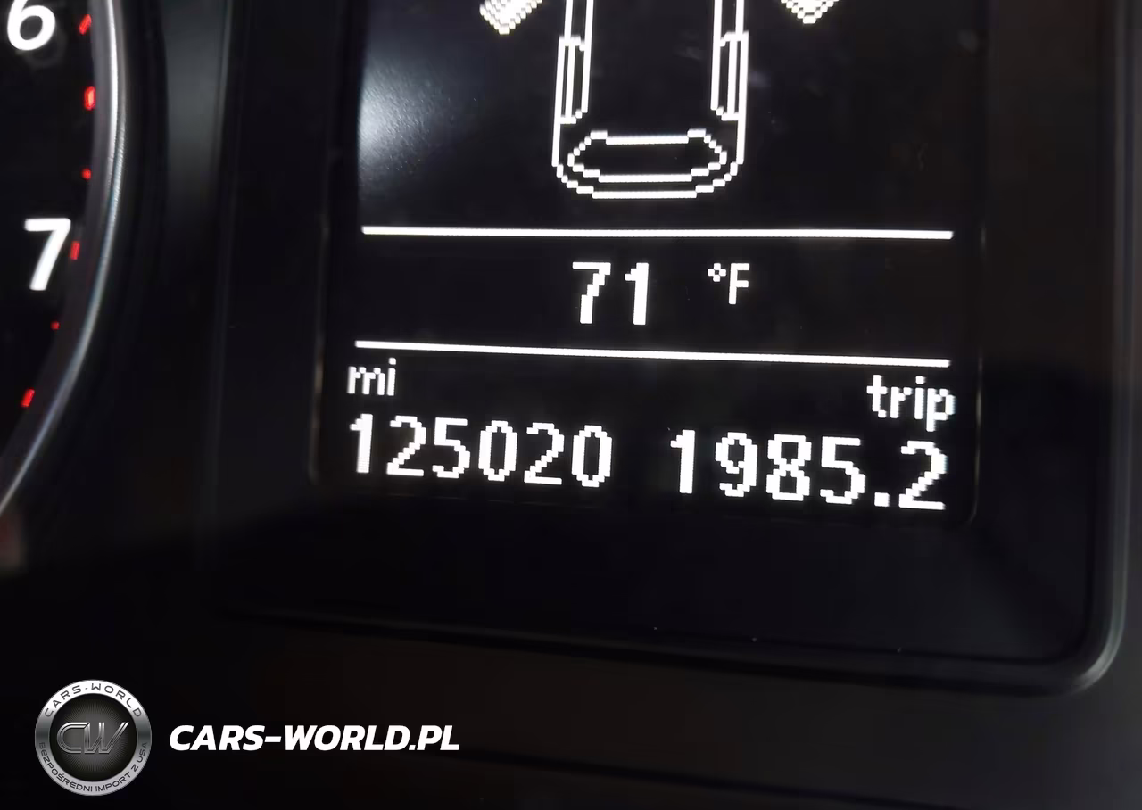 2015 Volkswagen Tiguan S VIN:WVGAV7AX1FW541473 - 15