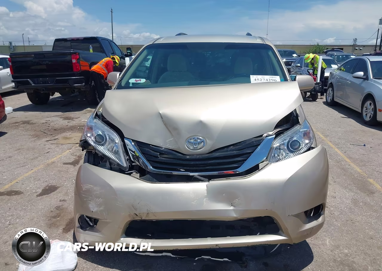 2013 Toyota Sienna Le V6 8 Passenger VIN:5TDKK3DC5DS334195 - 12