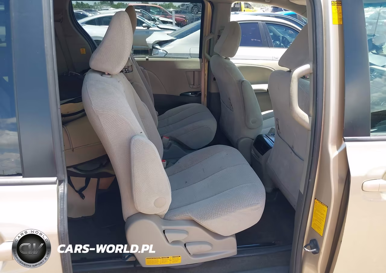 2013 Toyota Sienna Le V6 8 Passenger VIN:5TDKK3DC5DS334195 - 8