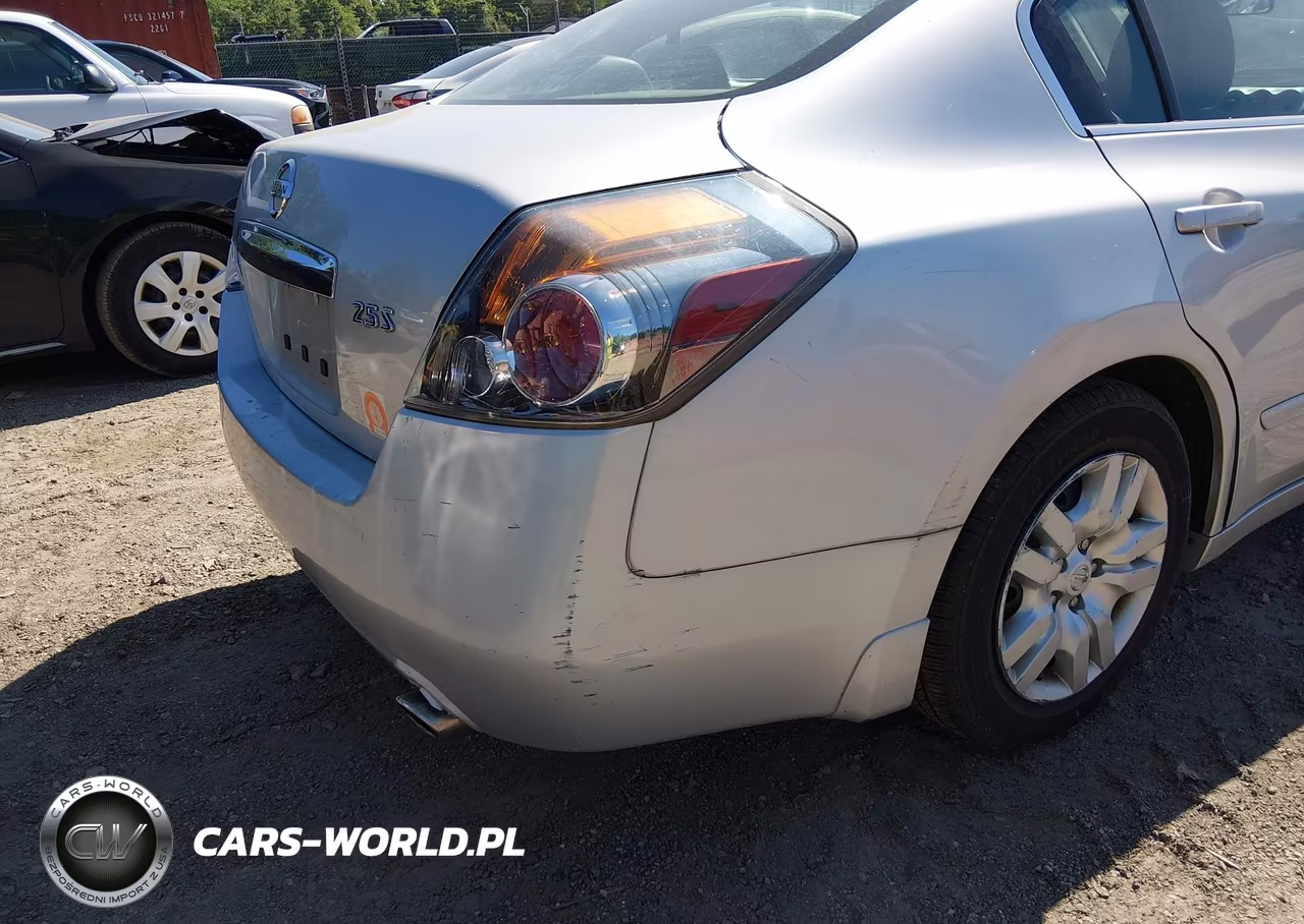 2011 Nissan Altima 2.5 S VIN:1N4AL2AP5BC117826 - 6