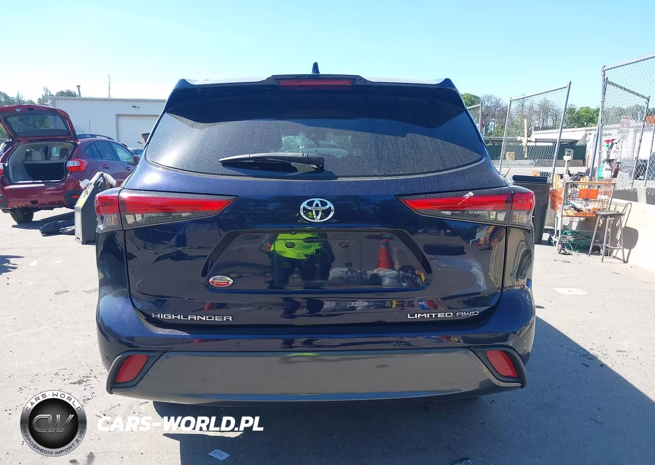 2022 Toyota Highlander Limited VIN:5TDDZRBH8NS162476 - 17