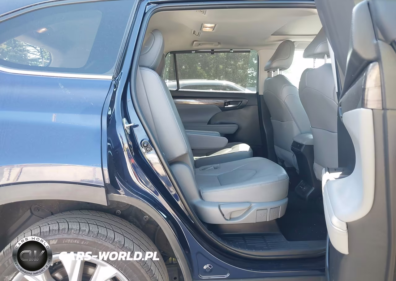 2022 Toyota Highlander Limited VIN:5TDDZRBH8NS162476 - 8