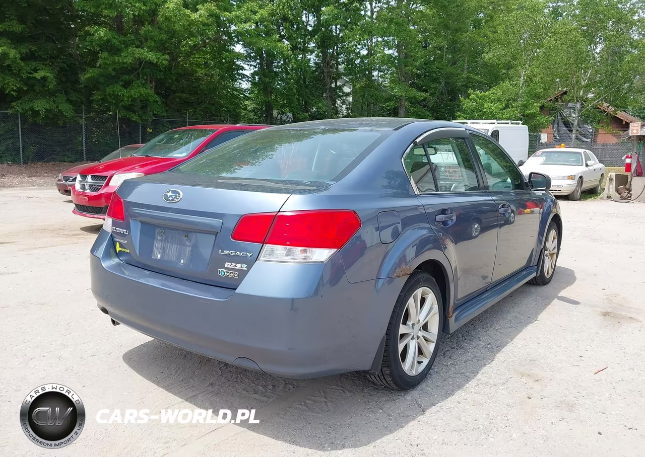 2013 Subaru Legacy 2.5I Premium VIN:4S3BMBG63D3025322 - 4