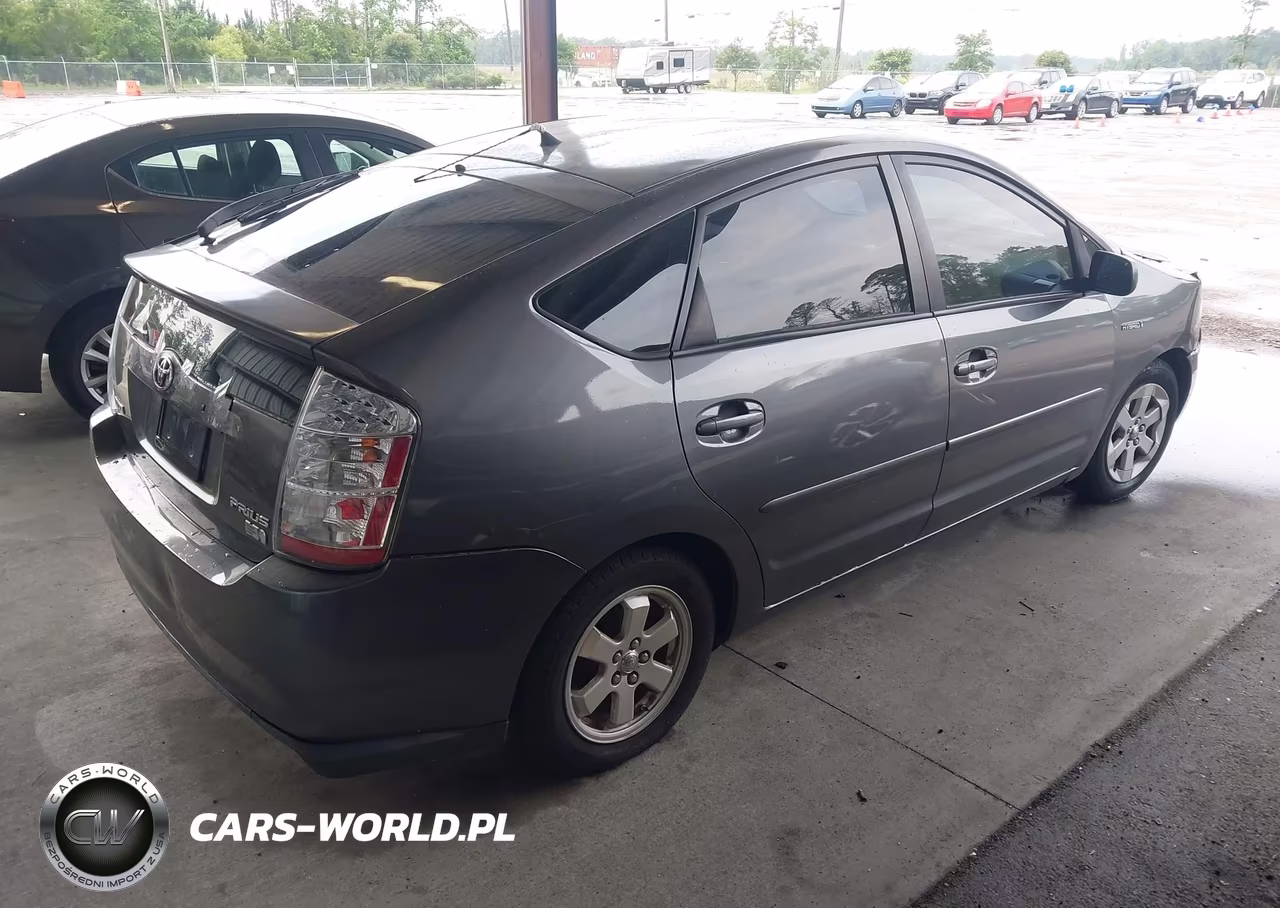 2007 Toyota Prius VIN:JTDKB20U473250061 - 4