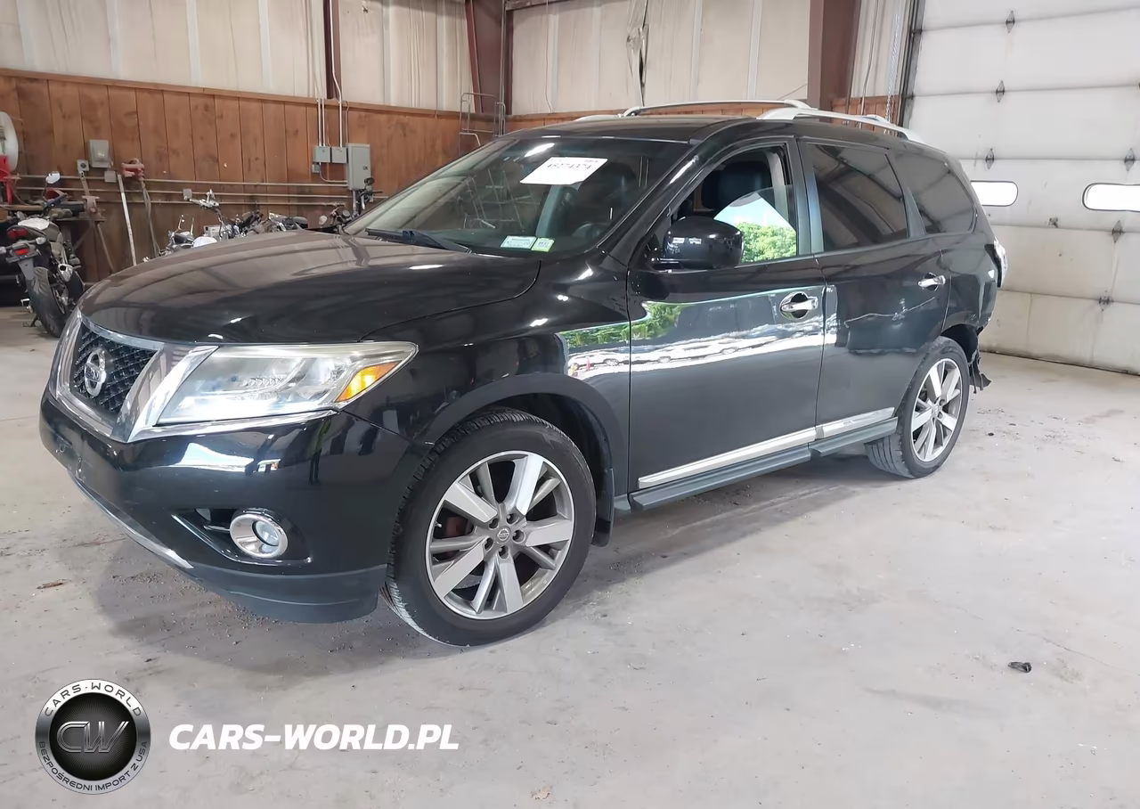 2015 Nissan Pathfinder Platinum VIN:5N1AR2MM3FC605118 - 2