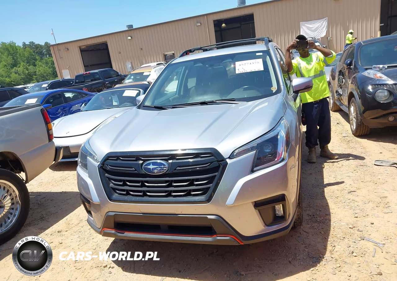 2024 Subaru Forester Sport VIN:JF2SKAEC2RH512029 - 12
