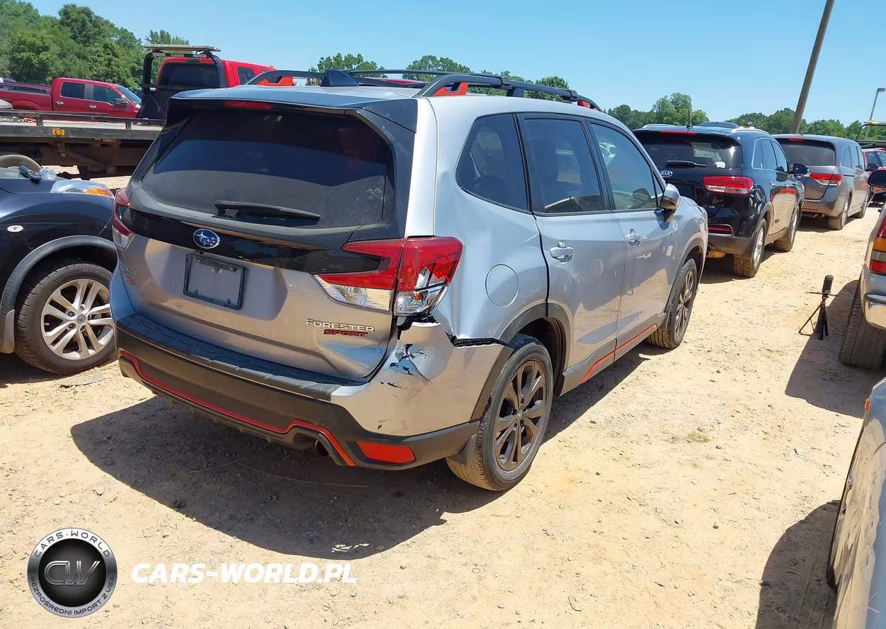 2024 Subaru Forester Sport VIN:JF2SKAEC2RH512029 - 4