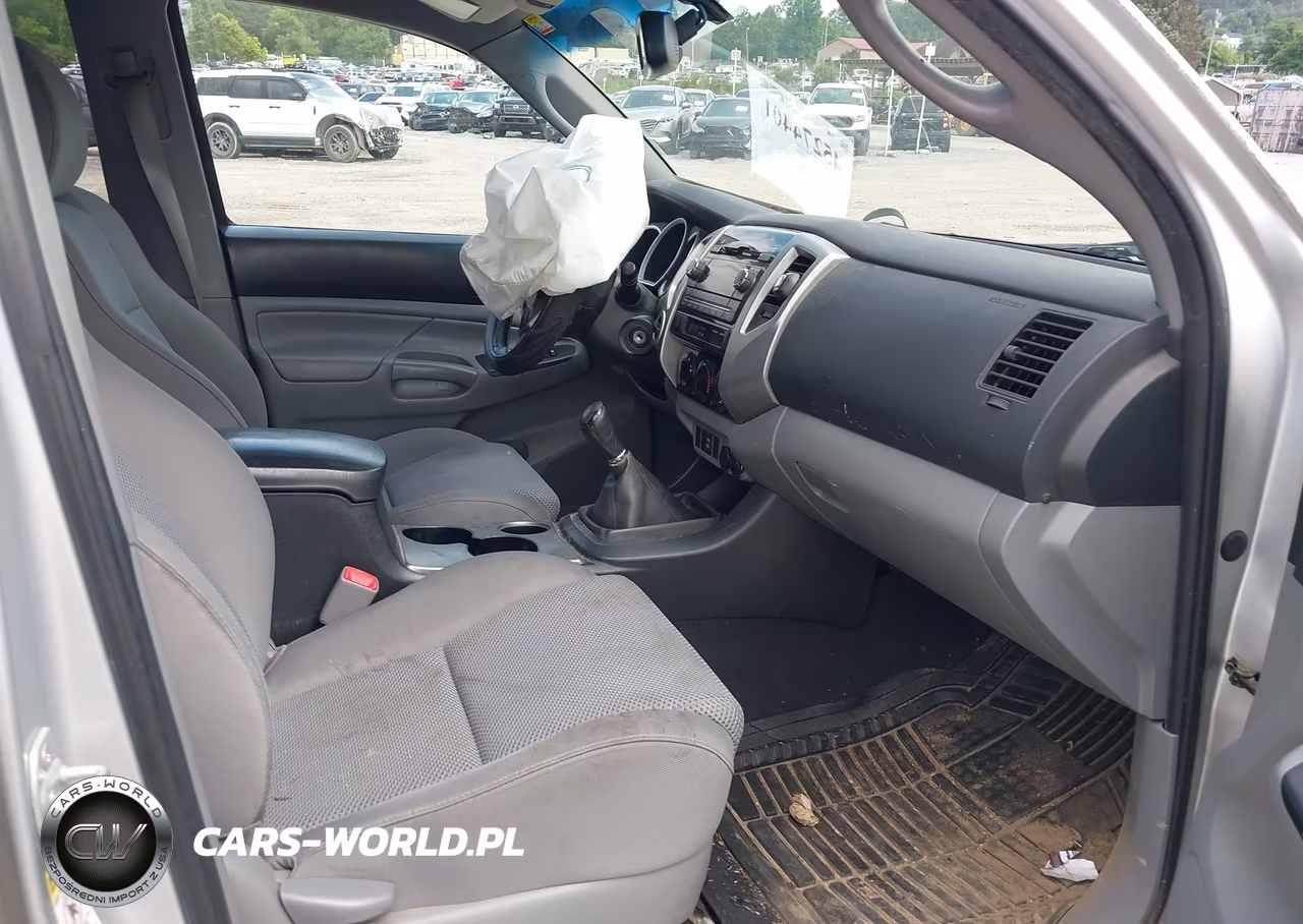 2012 Toyota Tacoma Base V6 VIN:5TFLU4EN7CX024160 - 5