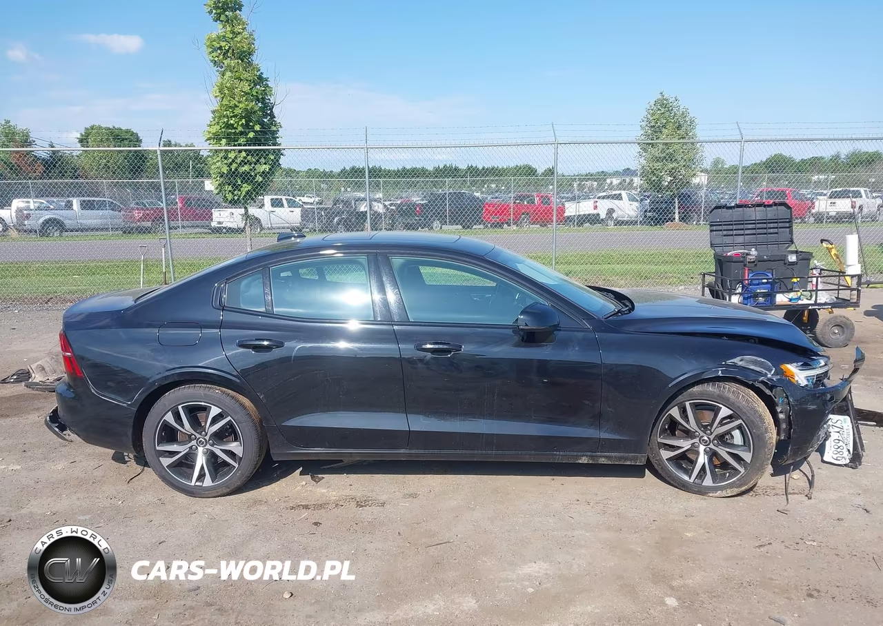 2024 Volvo S60 B5 Core Dark Theme VIN:7JRL12TK5RG297324 - 14