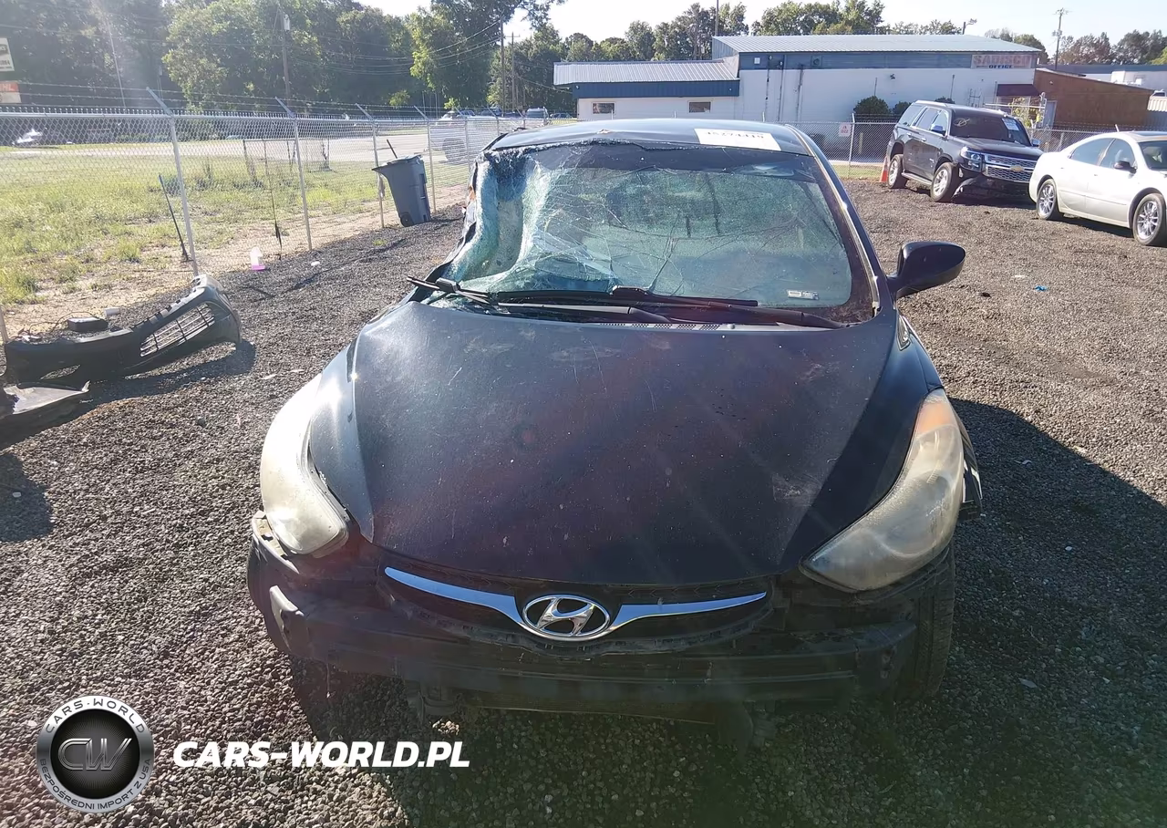 2013 Hyundai Elantra Gls VIN:KMHDH4AE2DU571365 - 13