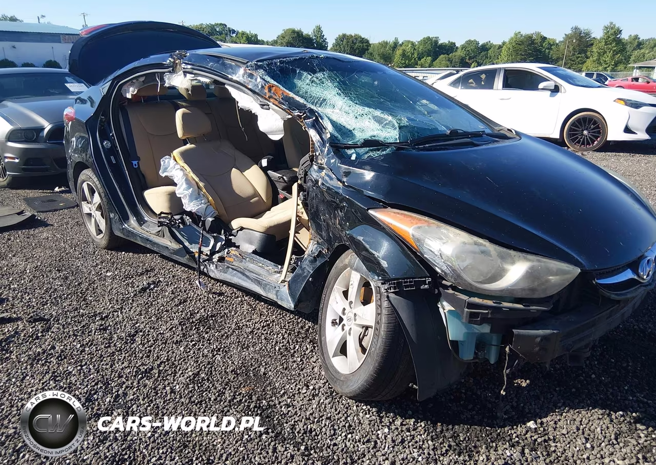 2013 Hyundai Elantra Gls VIN:KMHDH4AE2DU571365 - 6