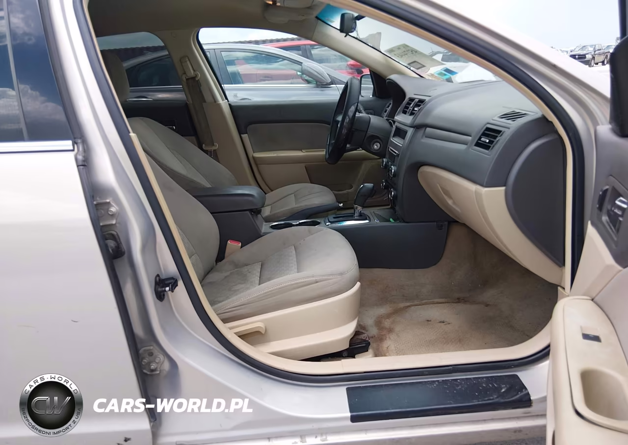 2010 Ford Fusion Se VIN:3FAHP0HA5AR272594 - 5