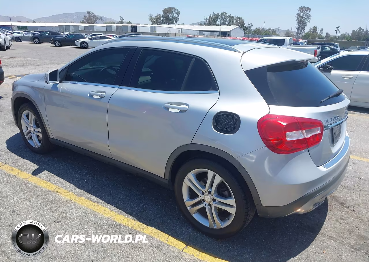 2015 Mercedes-Benz Gla 250 VIN:WDCTG4EB5FJ184715 - 3