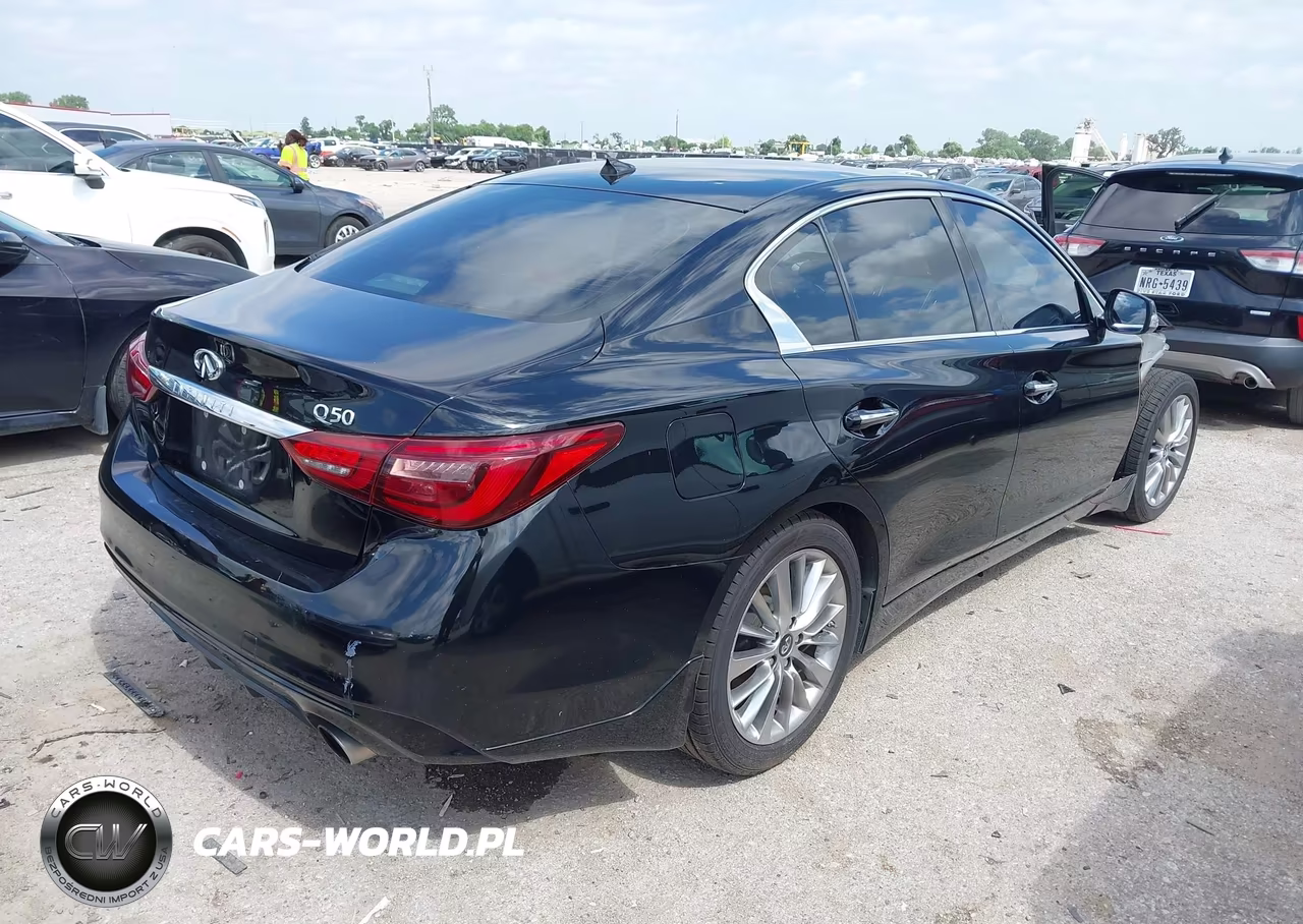 2019 Infiniti Q50 3.0T Luxe VIN:JN1EV7AP8KM510736 - 4