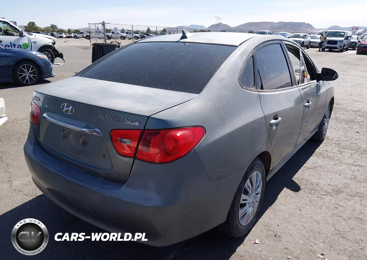 2010 Hyundai Elantra Blue VIN:KMHDU4AD9AU967386 - 4