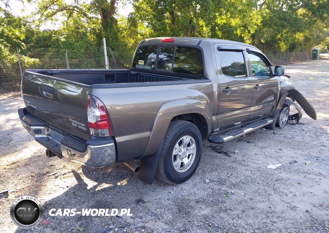 2011 Toyota Tacoma Prerunner V6 VIN:3TMJU4GN1BM113215 - 4