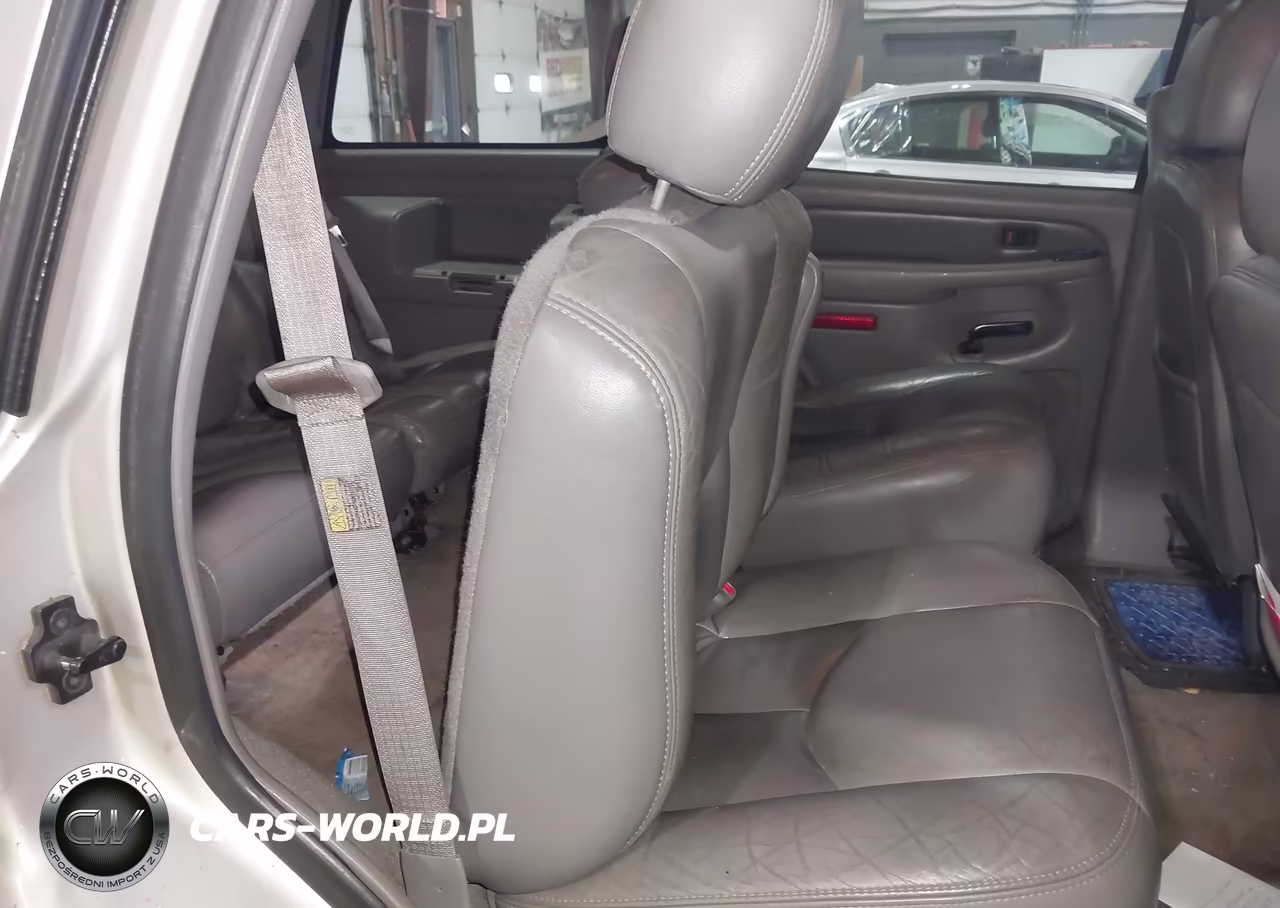 2004 GMC Yukon Denali VIN:1GKEK63U54J124321 - 8