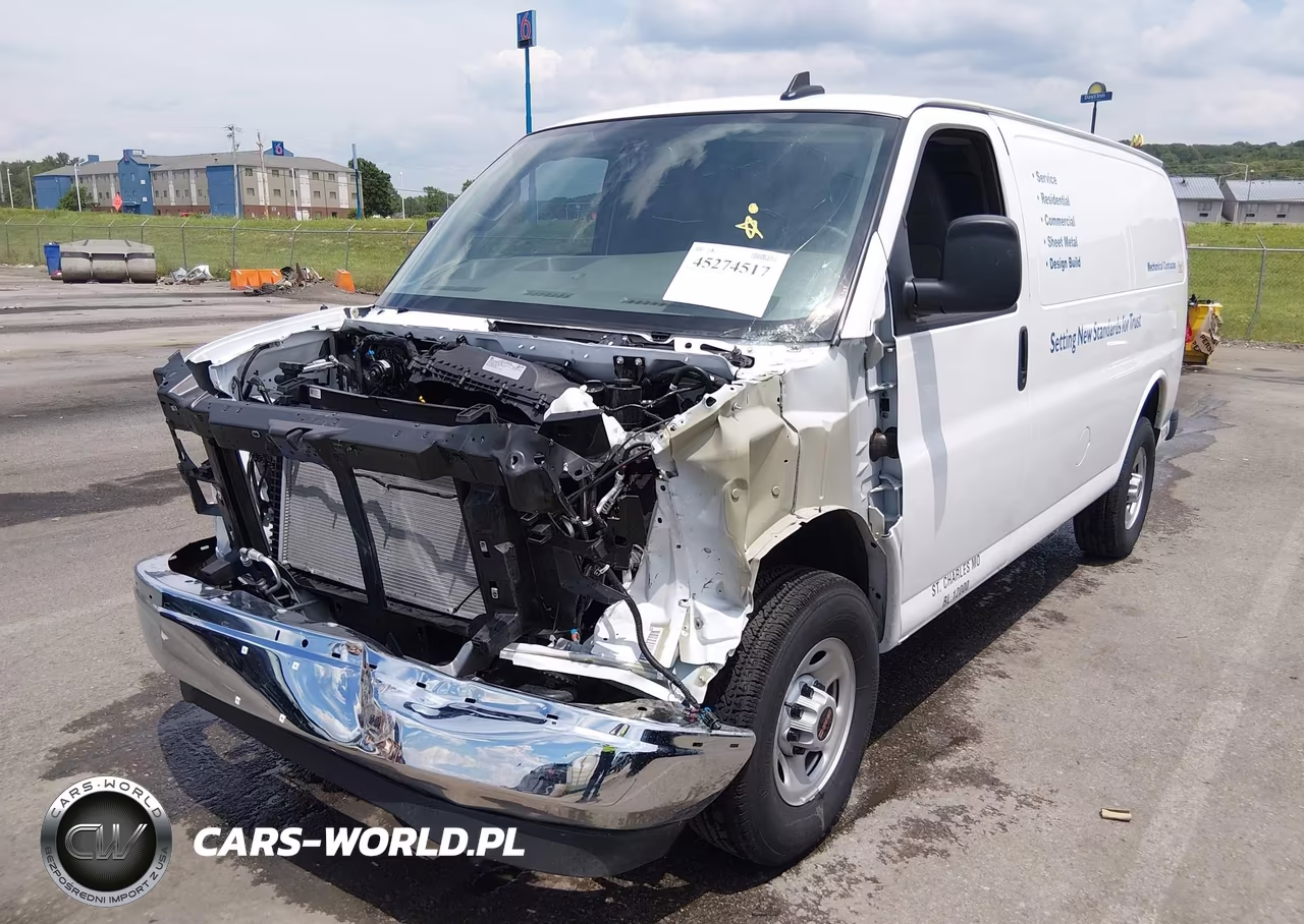 2025 GMC Savana Cargo Rwd 3500 Regular Wheelbase Work Van VIN:1GTZ7GF79S1265058 - 17