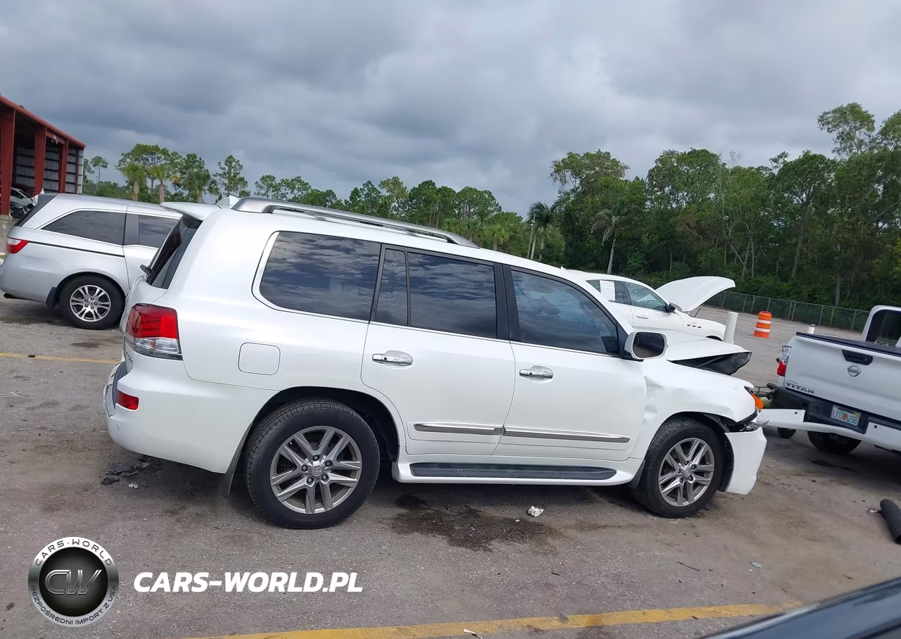 2015 Lexus Lx 570 VIN:JTJHY7AX3F4185580 - 13