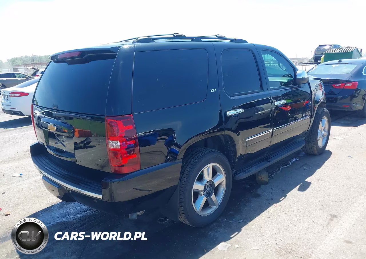 2014 Chevrolet Tahoe Ltz VIN:1GNSKCE03ER123766 - 4