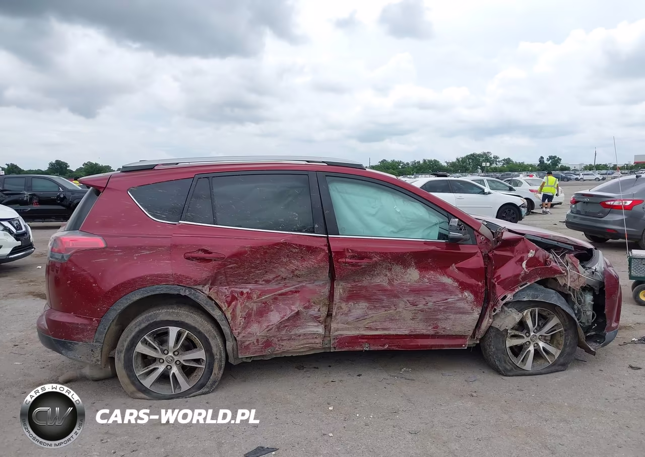 2018 Toyota Rav4 Xle VIN:2T3WFREV9JW501225 - 13