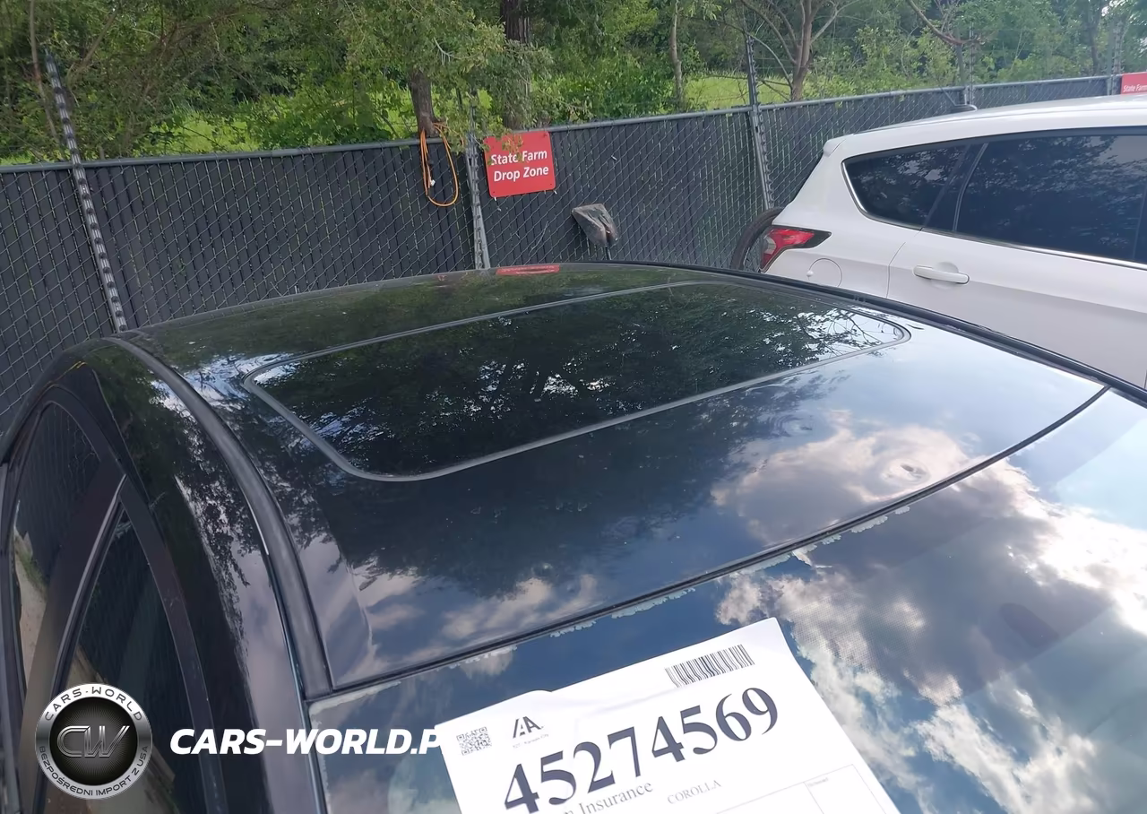 2014 Toyota Corolla S Plus VIN:5YFBURHE7EP031423 - 17