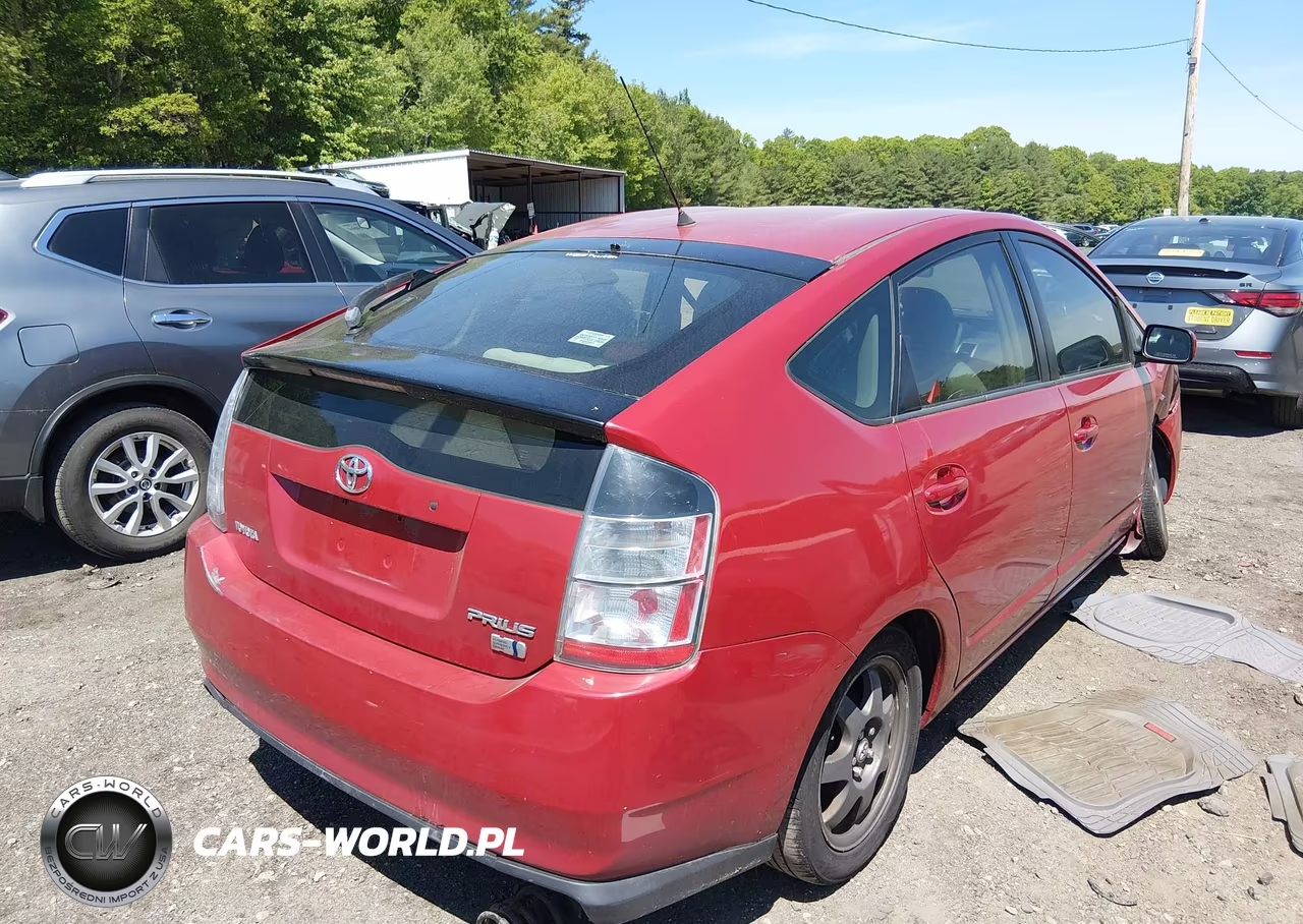 2008 Toyota Prius Touring VIN:JTDKB20U383312695 - 4