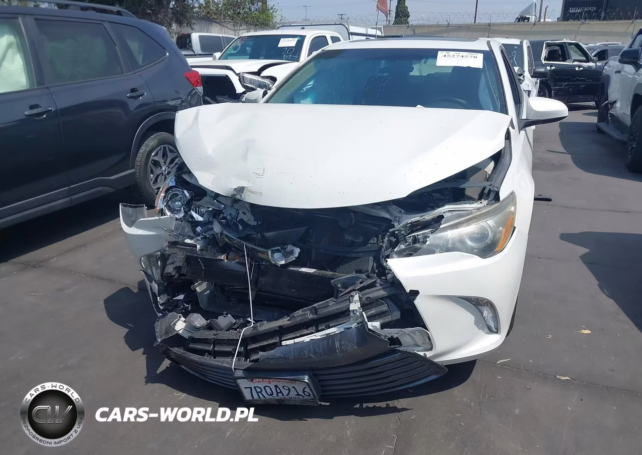 2016 Toyota Camry Se VIN:4T1BF1FK3GU178697 - 12
