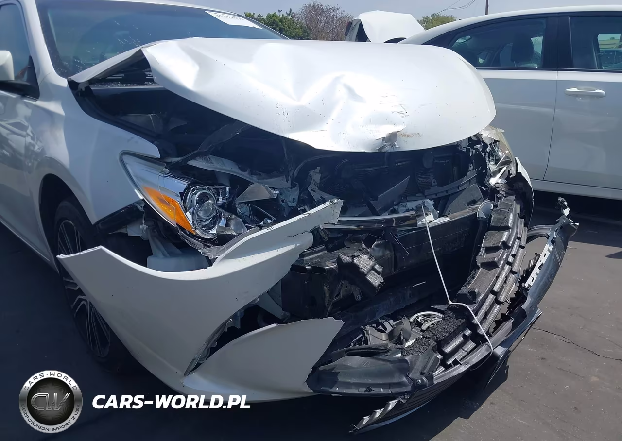 2016 Toyota Camry Se VIN:4T1BF1FK3GU178697 - 6