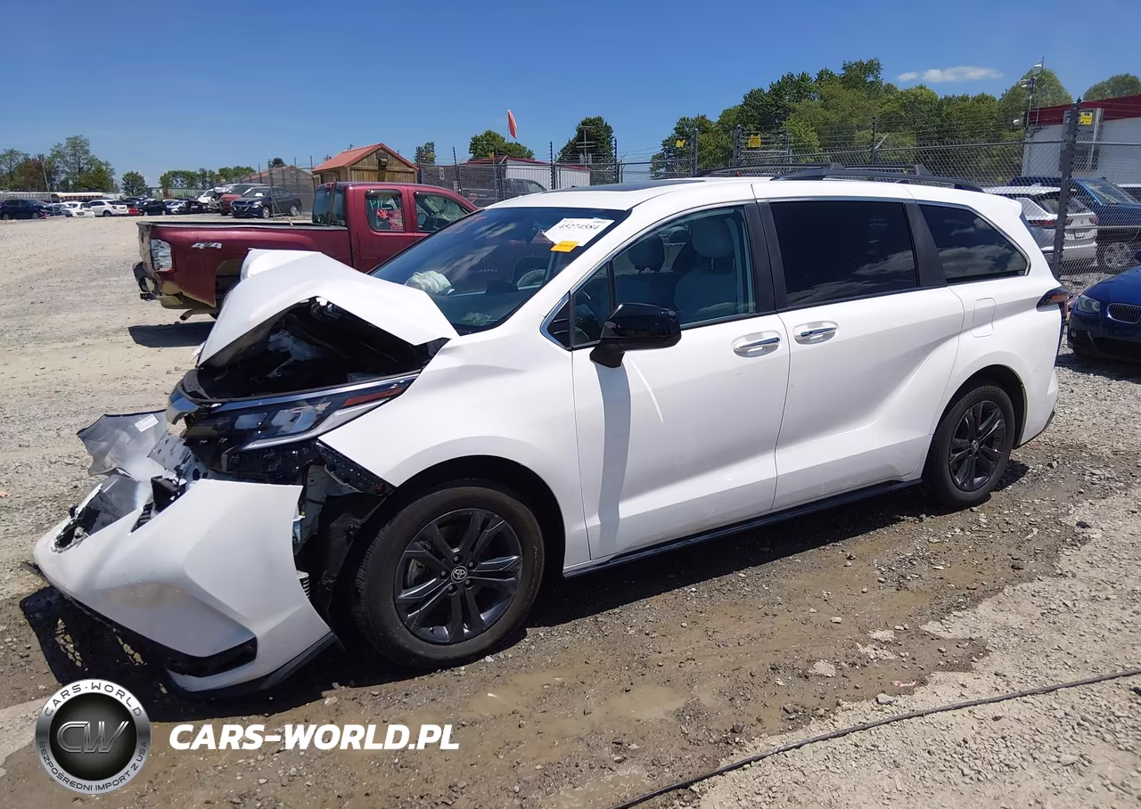 2024 Toyota Sienna Xse VIN:5TDDSKFC8RS151784 - 2