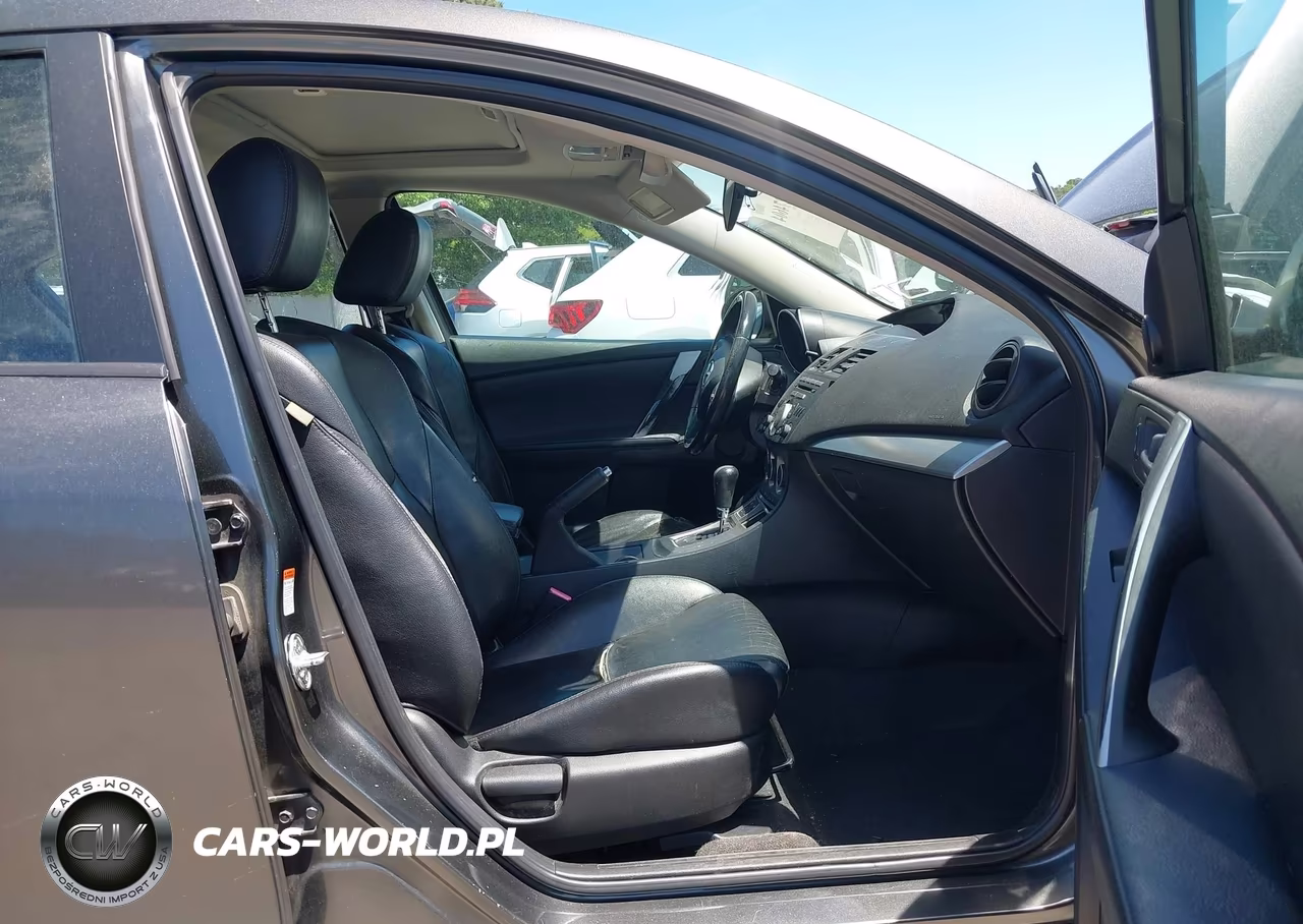 2011 Mazda Mazda3 S Grand Touring VIN:JM1BL1W66B1377091 - 5