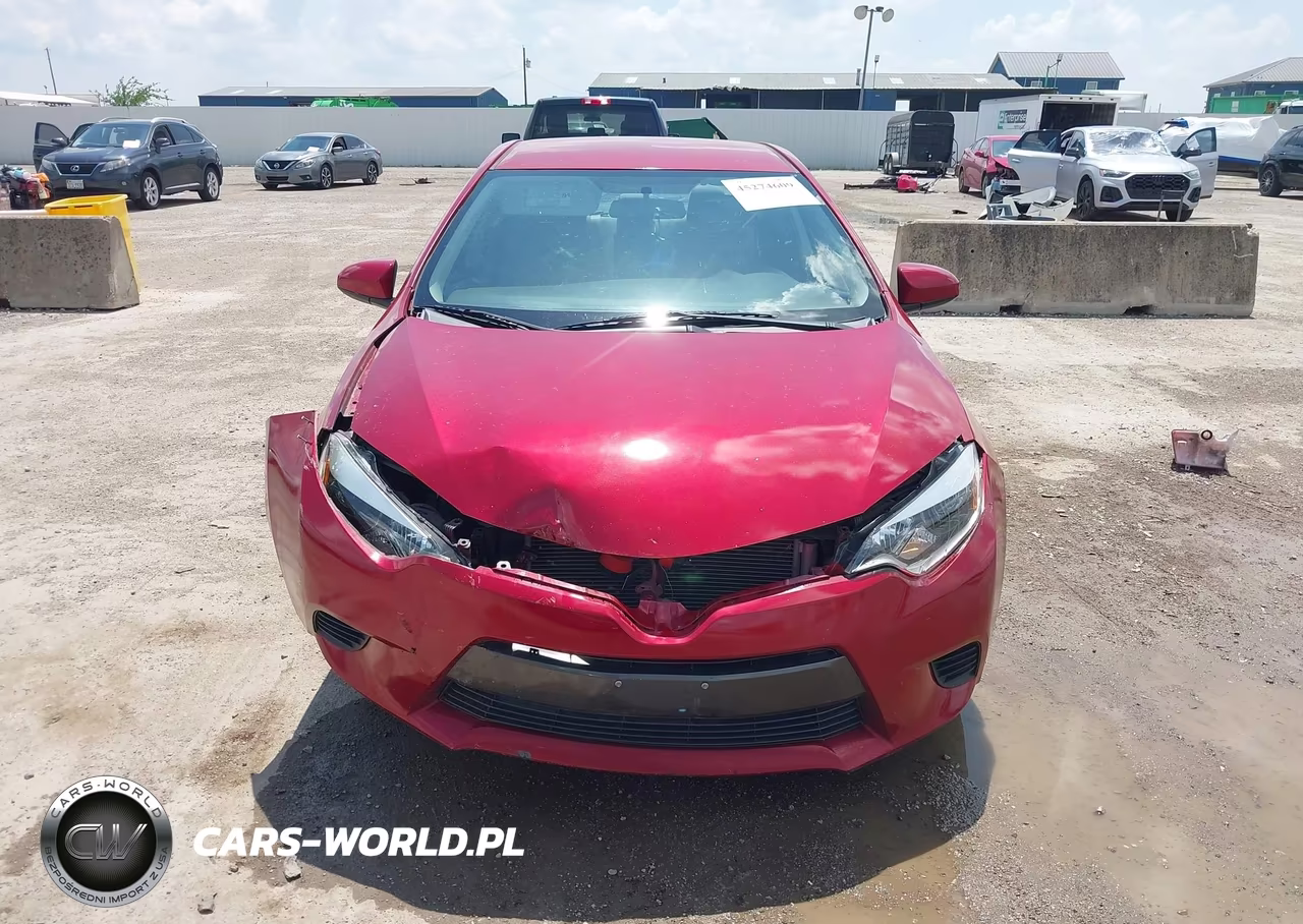 2015 Toyota Corolla Le VIN:5YFBURHE4FP354457 - 12