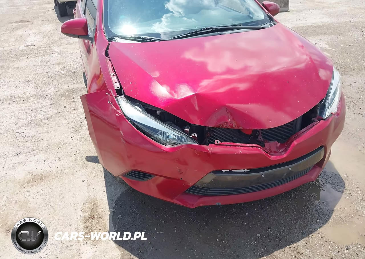 2015 Toyota Corolla Le VIN:5YFBURHE4FP354457 - 6