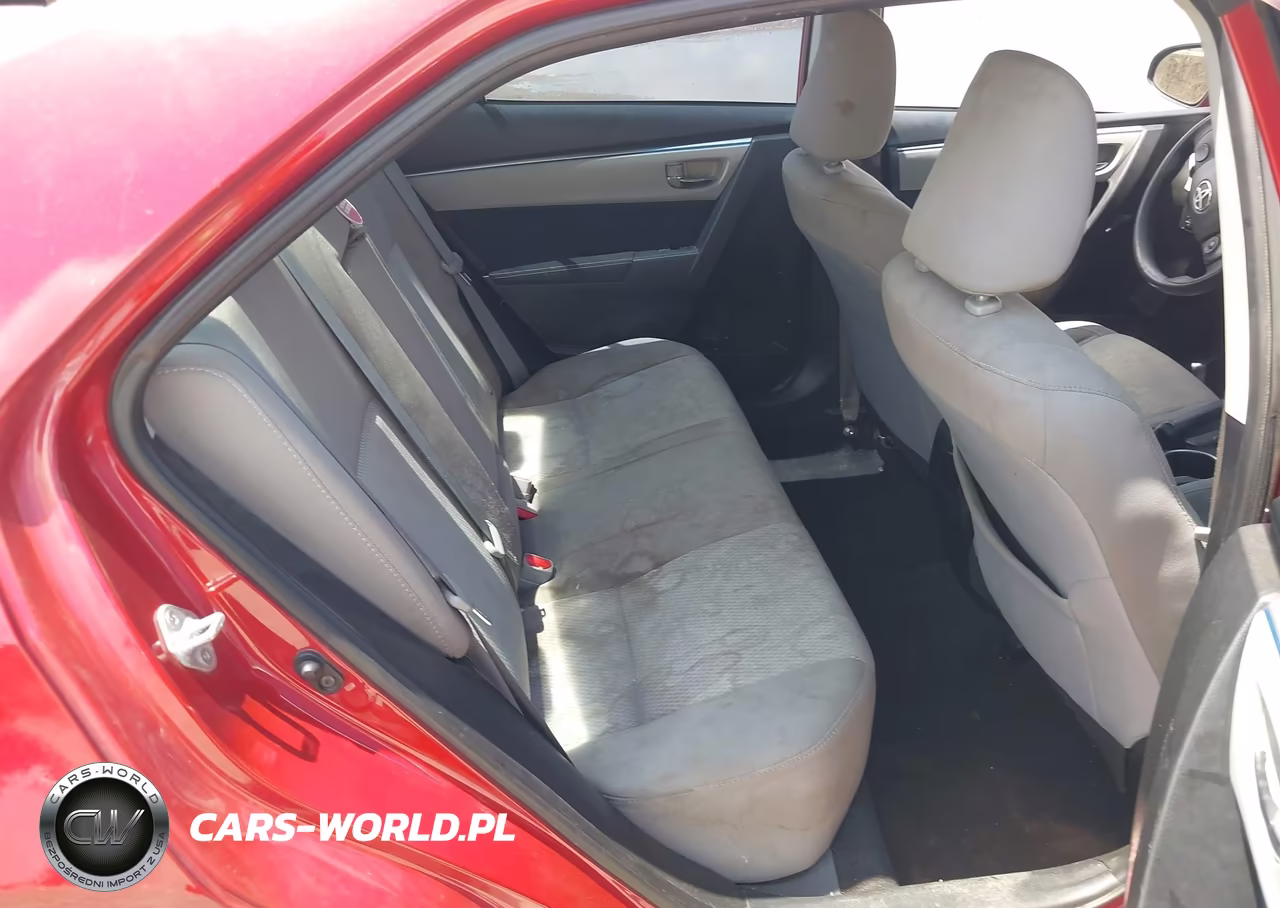 2015 Toyota Corolla Le VIN:5YFBURHE4FP354457 - 8