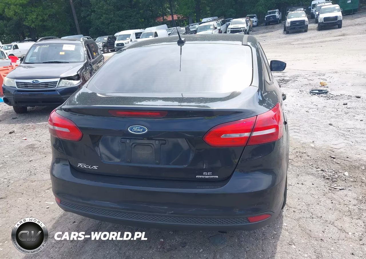 2015 Ford Focus Se VIN:1FADP3F27FL296347 - 16